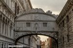 Brug der Zuchten bijzondere brug in Venetië 