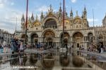 San Marco Basiliek op het San Marcoplein in Venetië 