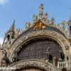 San Marco Basiliek op het San Marcoplein in Venetië 