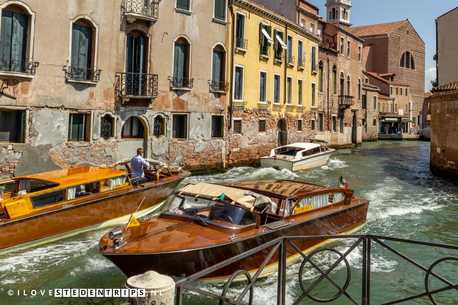Watertaxi in Venetië 